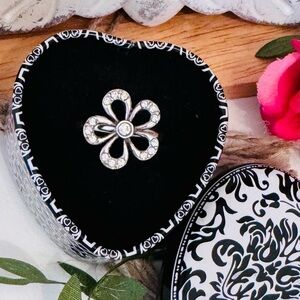 Brighton Marguerite Silver Flower Ring with crystals - retired/rare find/ size 7